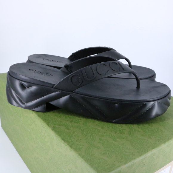 Gucci 41 Y2K Black Logo Shiny Rubber Platform Flip Flops Thongs Sandals E782 - Picture 10 of 16